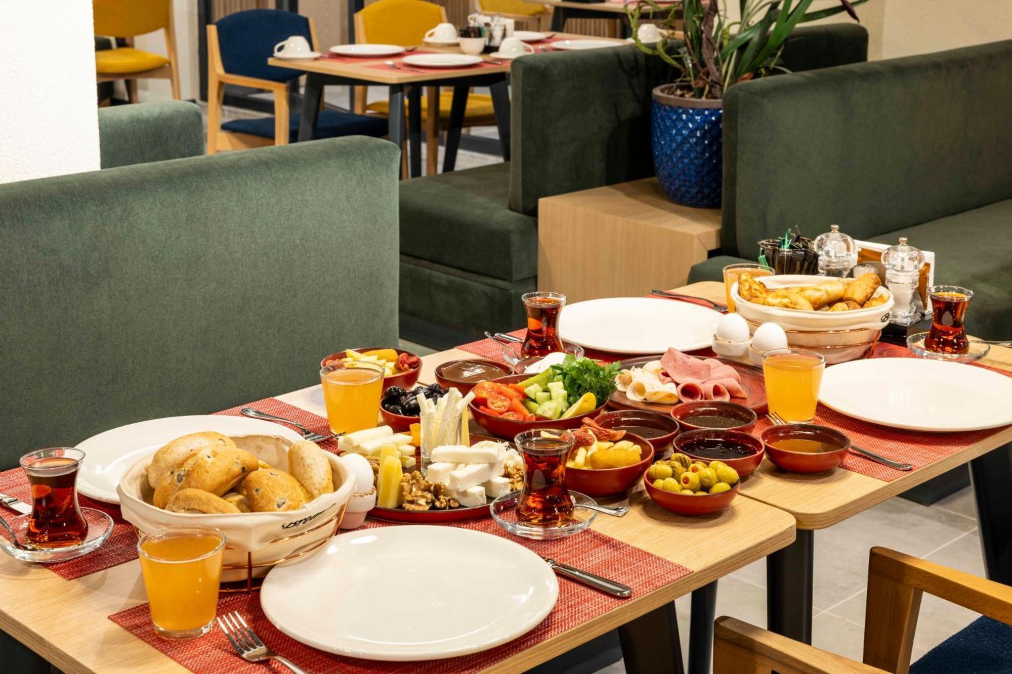 Hotel Ibis Istanbul Sisli Zewnętrze zdjęcie