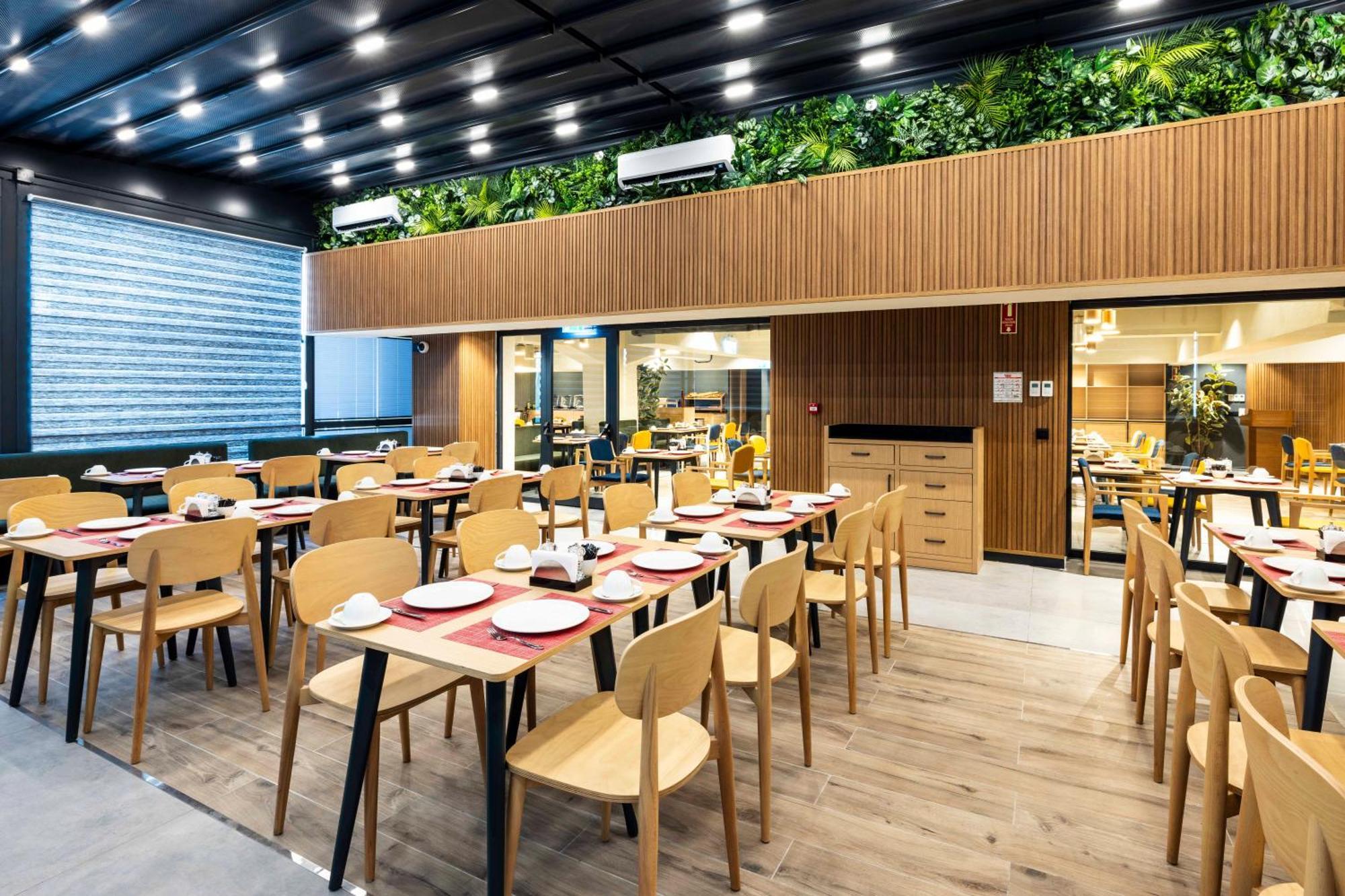 Hotel Ibis Istanbul Sisli Zewnętrze zdjęcie