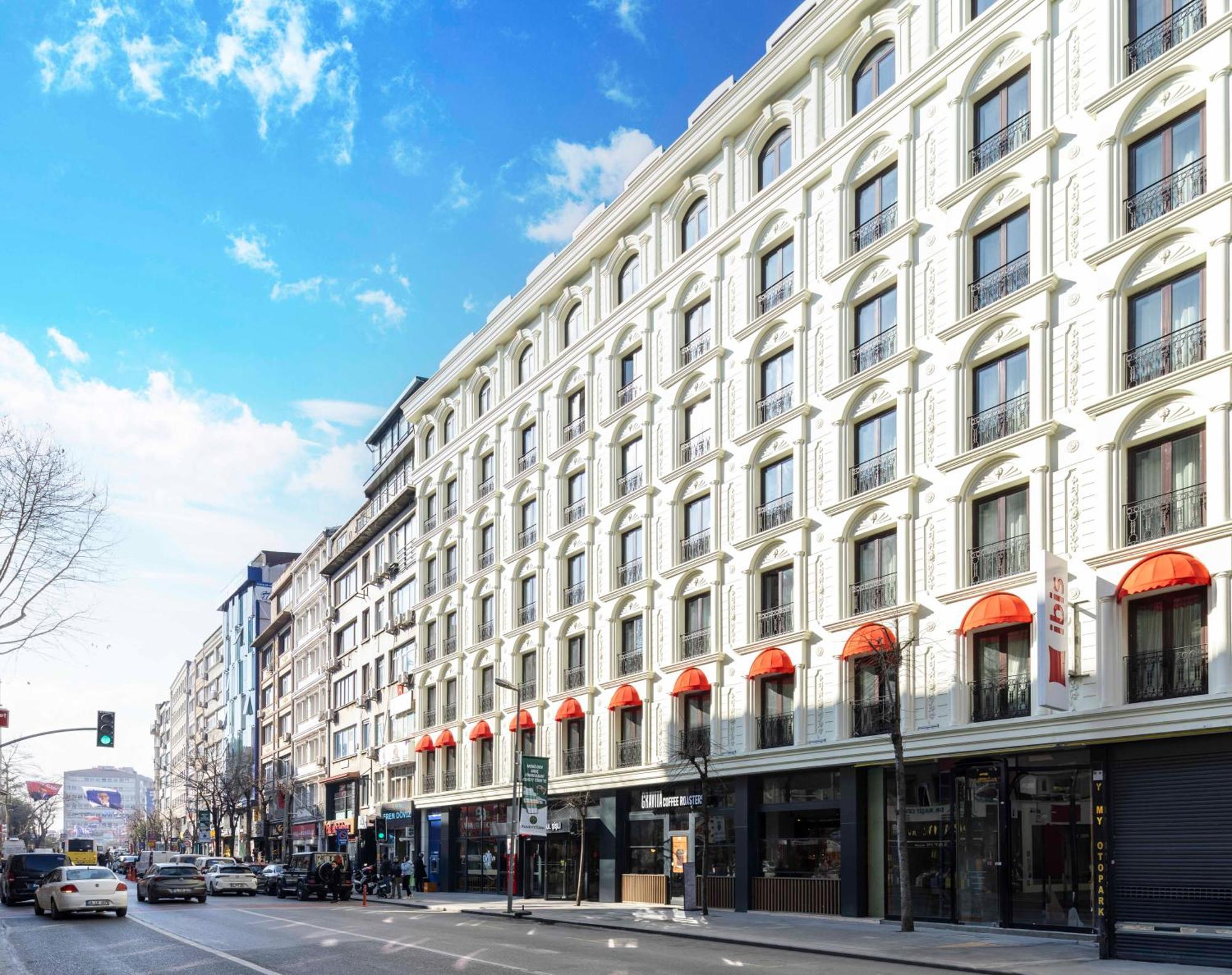 Hotel Ibis Istanbul Sisli Zewnętrze zdjęcie
